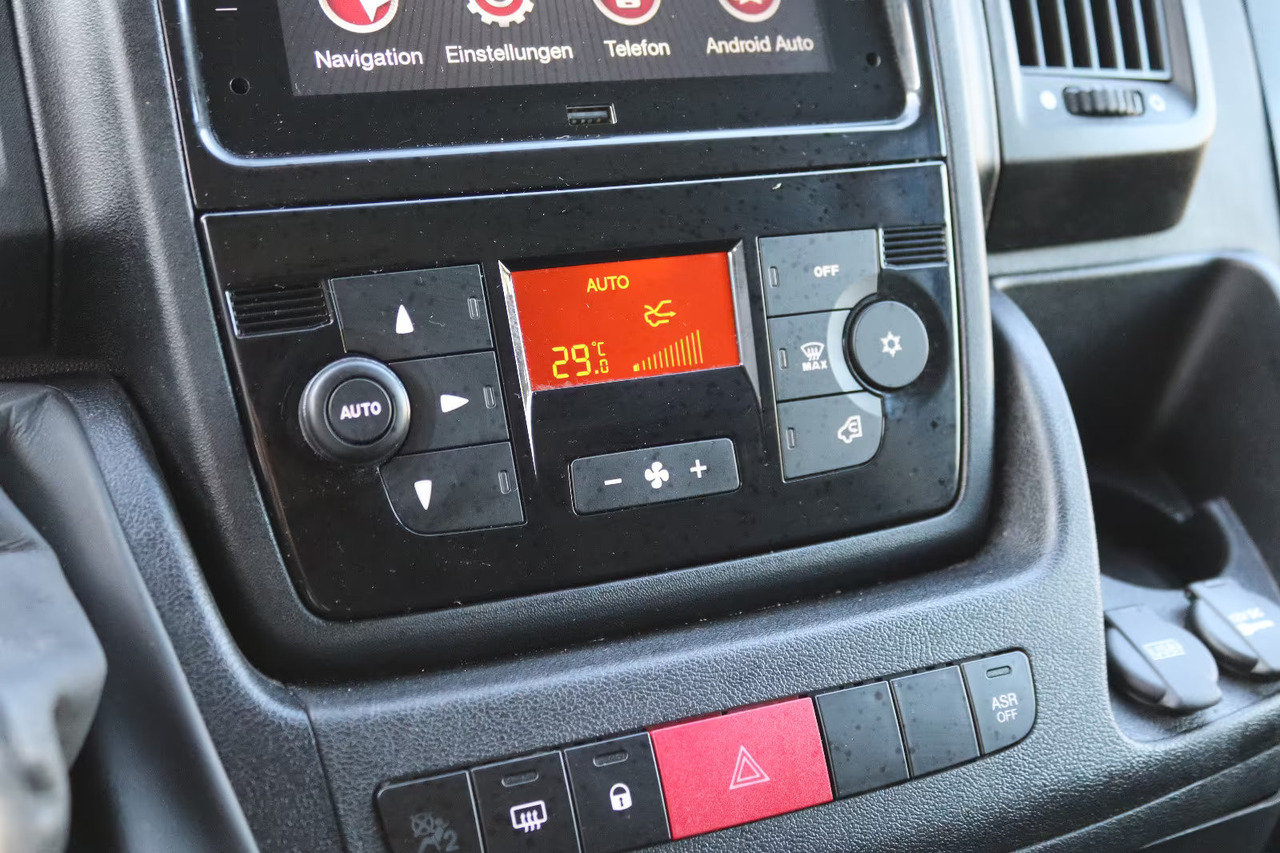 Furgoneta pequeña Opel Movano: foto 20