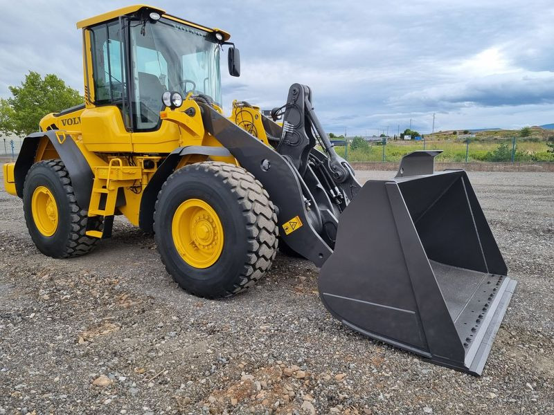 CATERPILLAR L90F - Cargadora de ruedas: foto 2 CATERPILLAR L90F - Cargadora de ruedas: foto 2