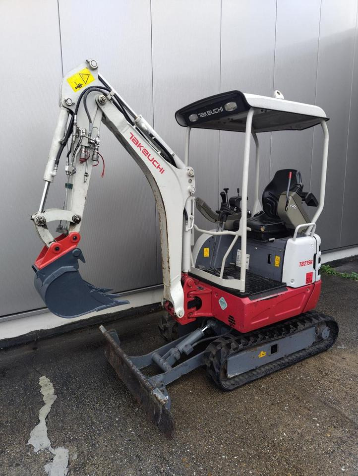 Takeuchi TB 215 R - 1.611 h - Schnellwechsler neu - - Miniexcavadora: foto 1 Takeuchi TB 215 R - 1.611 h - Schnellwechsler neu - - Miniexcavadora: foto 1