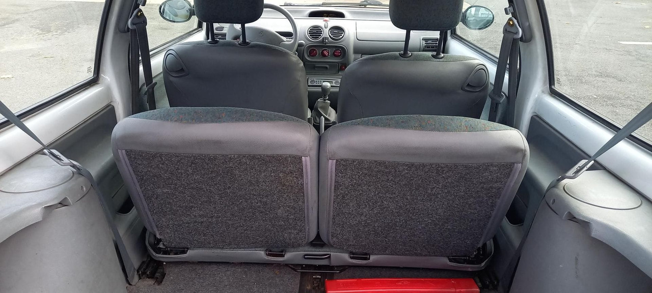 TWINGO PETROL (267) - Coche: foto 2 TWINGO PETROL (267) - Coche: foto 2