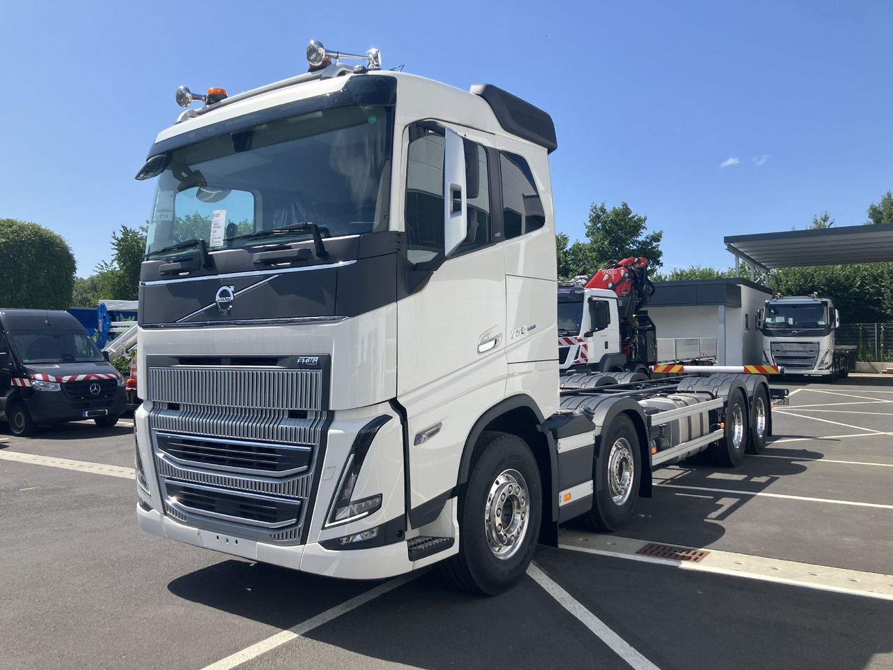 VOLVO FH16 750 8x4 Chassis - Chasis camión: foto 5 VOLVO FH16 750 8x4 Chassis - Chasis camión: foto 5