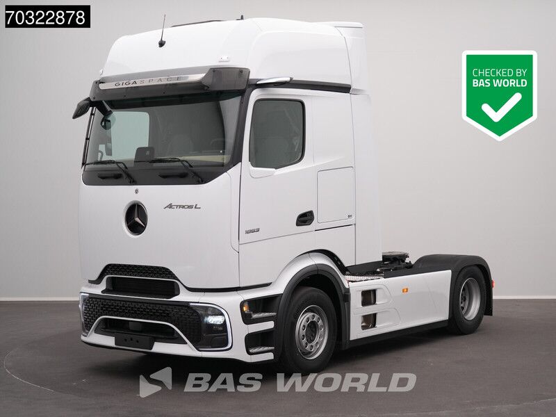 Mercedes-Benz Actros 1853 4X2 NEW! ProCabin-Giga 2x tanks Retarder Standclima Navi ACC - Cabeza tractora: foto 1 Mercedes-Benz Actros 1853 4X2 NEW! ProCabin-Giga 2x tanks Retarder Standclima Navi ACC - Cabeza tractora: foto 1