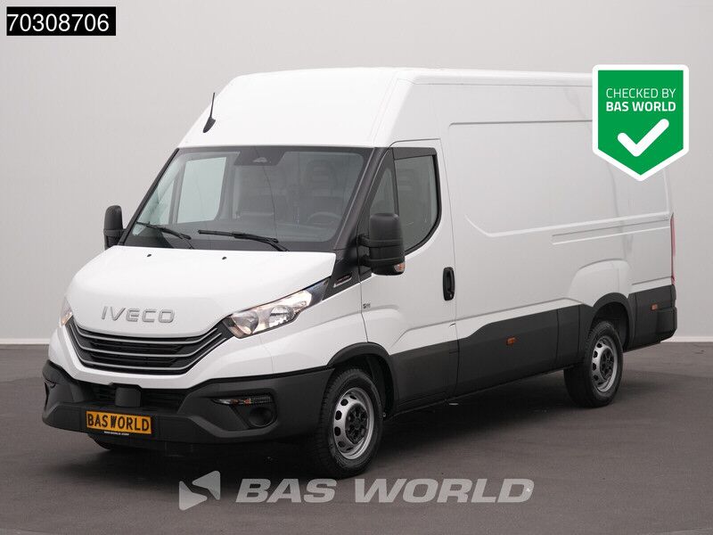 Iveco Daily 35S18 Neu! 3.0L Automatik,L2H2 180PS ACC Klima Tempomat Kamera Parkensensoren CarPlay Sitzheizung 3,5t Anhängelast Euro6 L2 A/C - Furgón: foto 1 Iveco Daily 35S18 Neu! 3.0L Automatik,L2H2 180PS ACC Klima Tempomat Kamera Parkensensoren CarPlay Sitzheizung 3,5t Anhängelast Euro6 L2 A/C - Furgón: foto 1