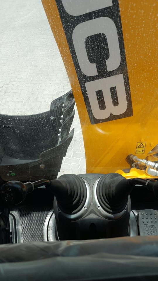 Maquinaria de construcción JCB 3DX: foto 9