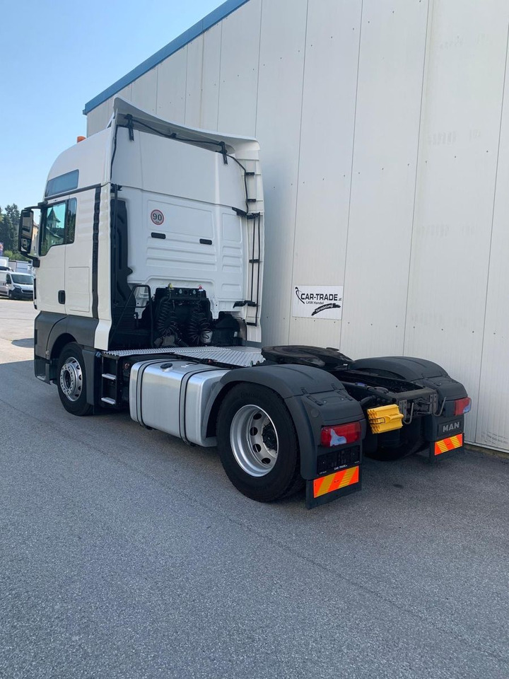 MAN TGX 18.460 XXL Intarder/Standklima - Cabeza tractora: foto 3 MAN TGX 18.460 XXL Intarder/Standklima - Cabeza tractora: foto 3