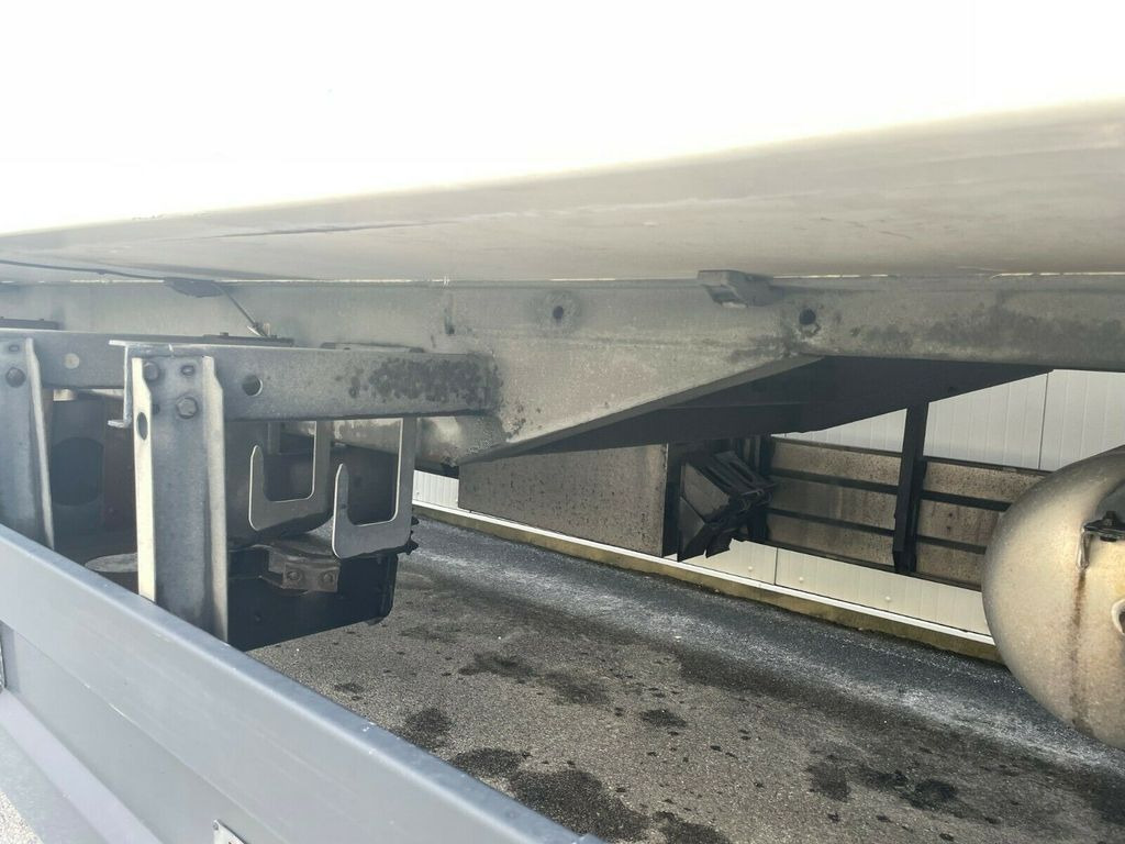 Chereau Lamberet Carrier 1000 Rohbahnen Chereau Lamberet Carrier 1000 Rohbahnen - Frigorífico remolque: foto 5 Chereau Lamberet Carrier 1000 Rohbahnen Chereau Lamberet Carrier 1000 Rohbahnen - Frigorífico remolque: foto 5