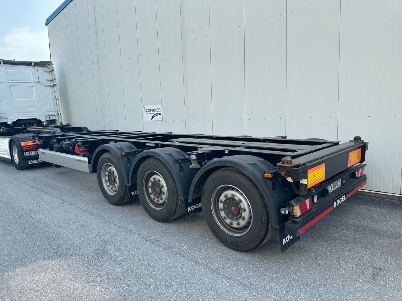 Kögel SN 24 LIFT SAF 2x20 1x30 1x40 6STK - Portacontenedore/ Intercambiable semirremolque: foto 2 Kögel SN 24 LIFT SAF 2x20 1x30 1x40 6STK - Portacontenedore/ Intercambiable semirremolque: foto 2