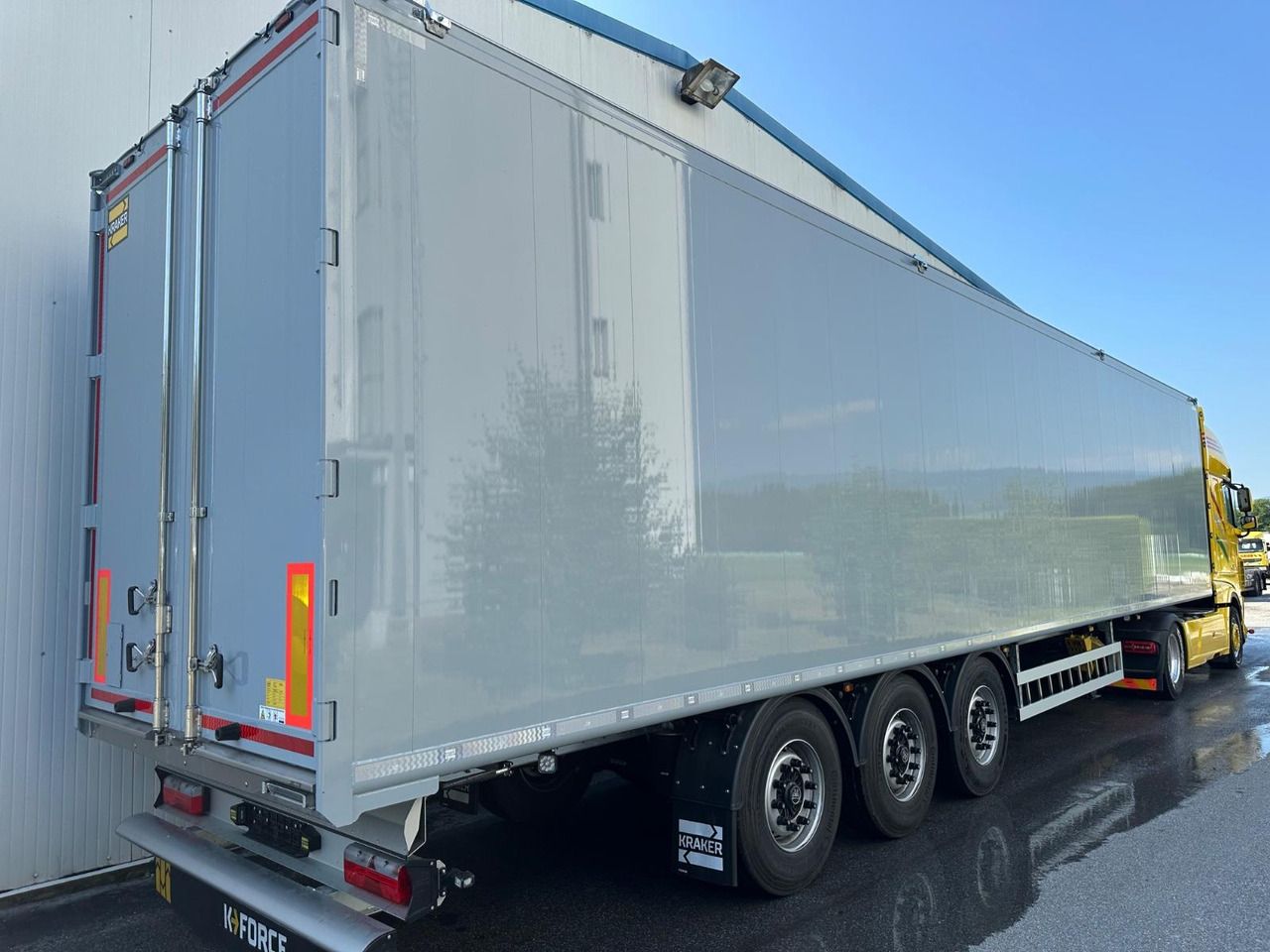Kraker CF-200ZL Lift 92m³ - Piso movil semirremolque: foto 3 Kraker CF-200ZL Lift 92m³ - Piso movil semirremolque: foto 3