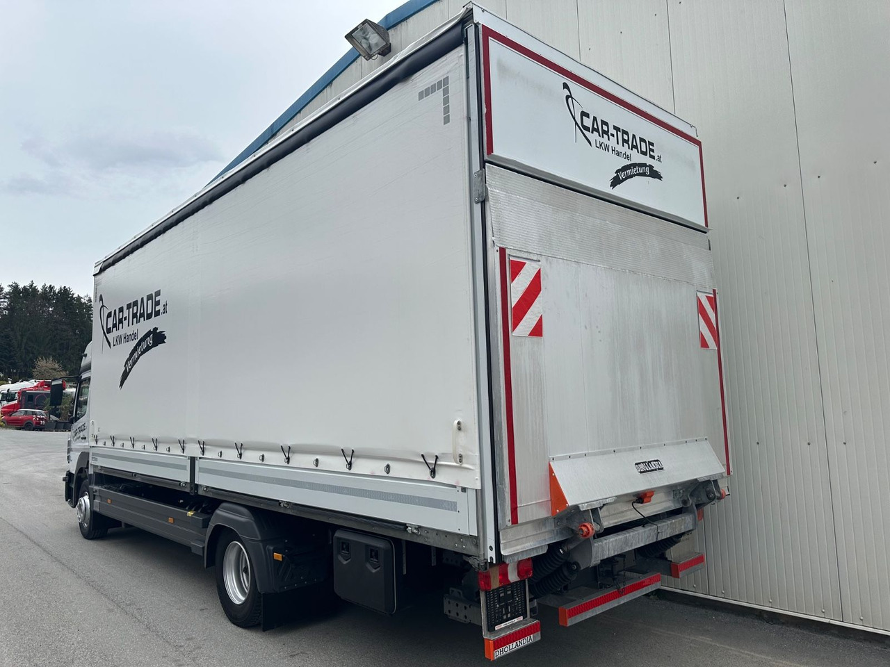 Mercedes-Benz Atego 1524 BigSpace LBW Navi/Kamera - Camión lona: foto 4 Mercedes-Benz Atego 1524 BigSpace LBW Navi/Kamera - Camión lona: foto 4