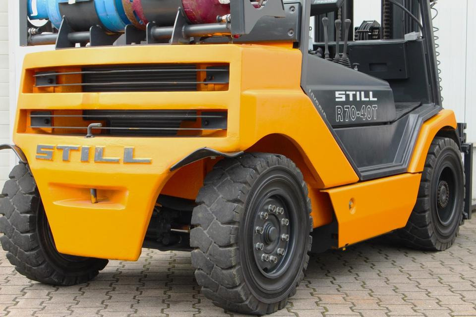 Leasing financiero de STILL R70-40T Gas  Triplex 4t Klammergabel leasing STILL R70-40T Gas  Triplex 4t Klammergabel: foto 10
