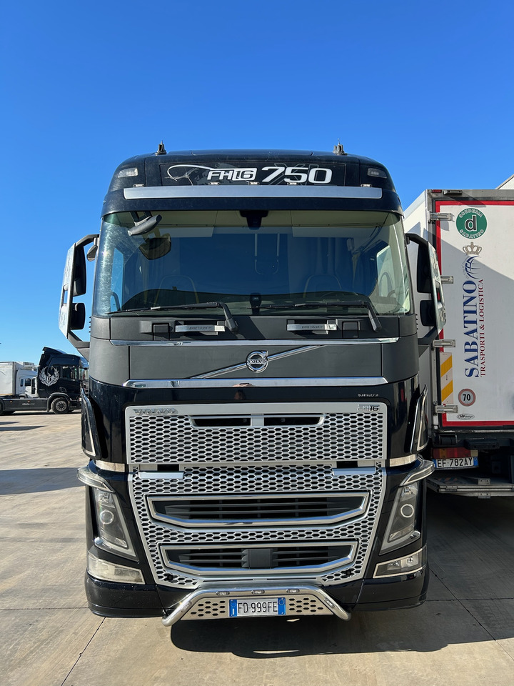 VOLVO FH 750 - Frigorífico camión: foto 4 VOLVO FH 750 - Frigorífico camión: foto 4