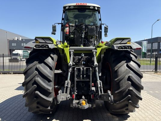 Claas Xerion 4200 Trac VC - Tractor: foto 4 Claas Xerion 4200 Trac VC - Tractor: foto 4