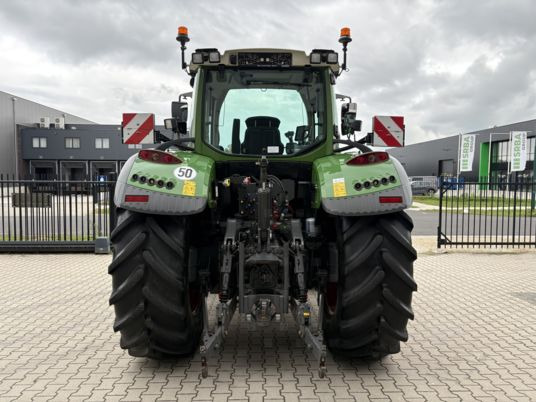 Fendt 720 VARIO S4 POWER - Tractor: foto 4 Fendt 720 VARIO S4 POWER - Tractor: foto 4