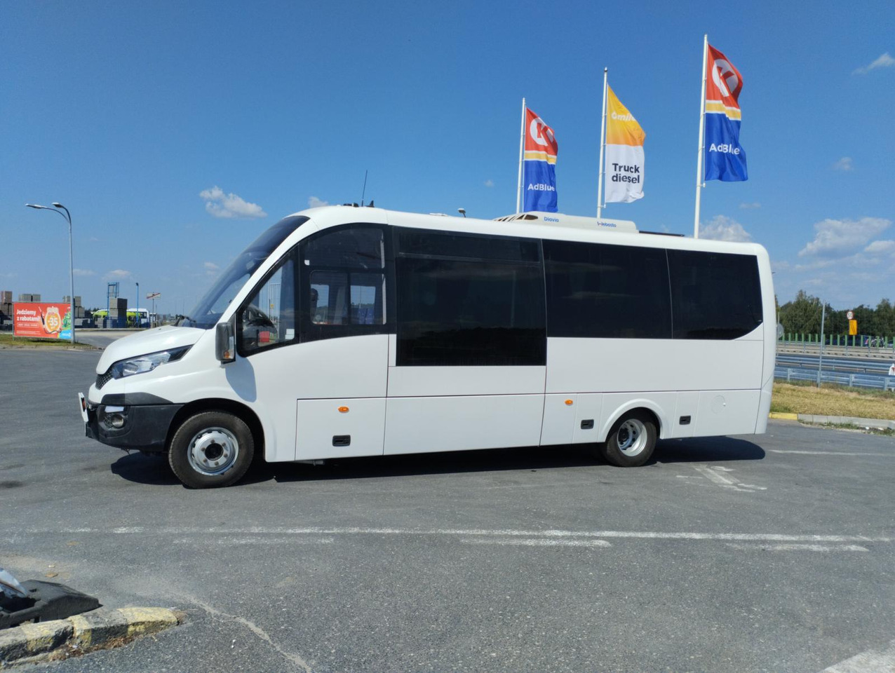 IVECO FIRST ROSERO 70C18 - Minibús, Furgoneta de pasajeros: foto 3 IVECO FIRST ROSERO 70C18 - Minibús, Furgoneta de pasajeros: foto 3