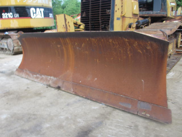 Bulldozer CAT D3K2: foto 13 Bulldozer CAT D3K2: foto 13