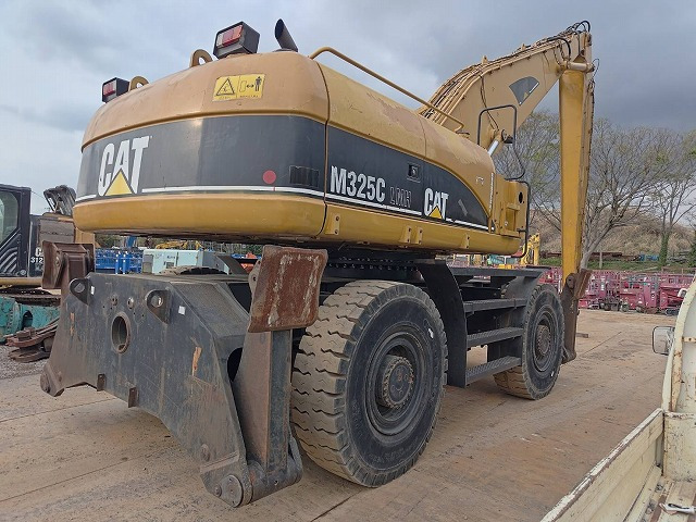 CAT M325C - Manipulador de materiales: foto 5 CAT M325C - Manipulador de materiales: foto 5