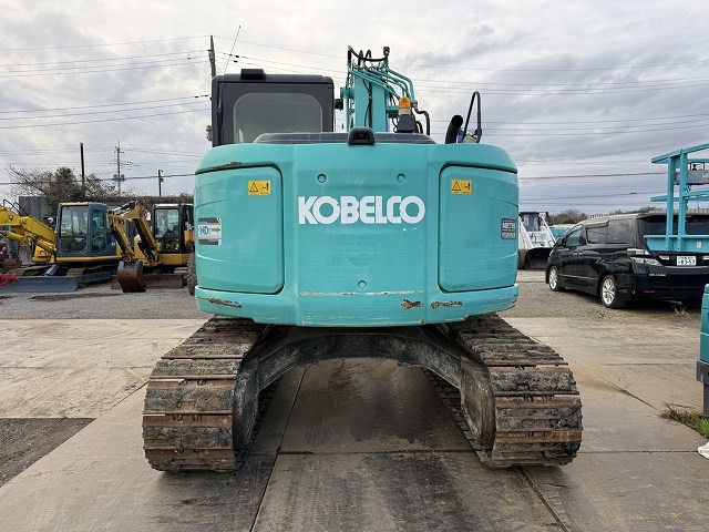 KOBELCO SK135SR-3 - Excavadora de cadenas: foto 4 KOBELCO SK135SR-3 - Excavadora de cadenas: foto 4