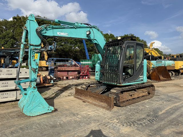 KOBELCO SK75SRD-3E - Excavadora de cadenas: foto 2 KOBELCO SK75SRD-3E - Excavadora de cadenas: foto 2