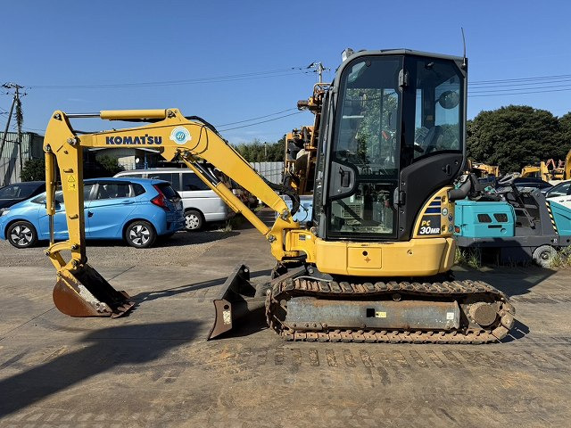 KOMATSU PC30MR-5N0 - Miniexcavadora: foto 2 KOMATSU PC30MR-5N0 - Miniexcavadora: foto 2