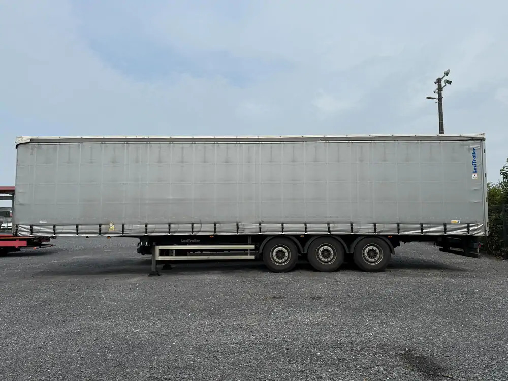 LeciTrailer Tautliner 3E20 Tautliner 3E20*1er essieu relevable*essieux SAF - Semirremolque lona: foto 5 LeciTrailer Tautliner 3E20 Tautliner 3E20*1er essieu relevable*essieux SAF - Semirremolque lona: foto 5
