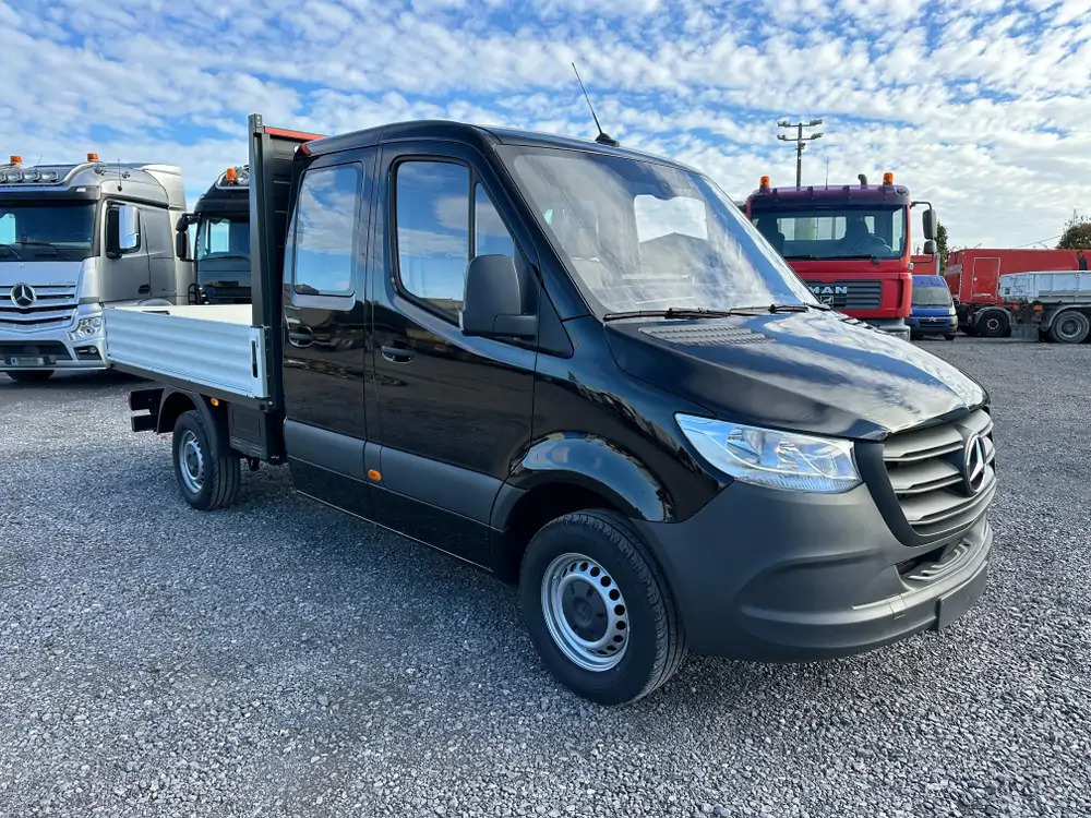 Mercedes-Benz Sprinter 317 CDI * BRAND NEW*CREW CAB 7 SEATS - Caja abierta furgoneta, Furgoneta combi: foto 2 Mercedes-Benz Sprinter 317 CDI * BRAND NEW*CREW CAB 7 SEATS - Caja abierta furgoneta, Furgoneta combi: foto 2