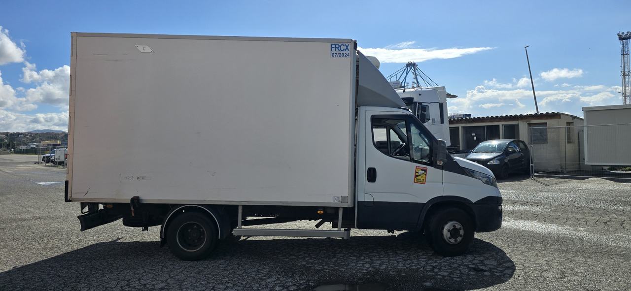 IVECO 75-210 - Frigorífico camión: foto 1 IVECO 75-210 - Frigorífico camión: foto 1