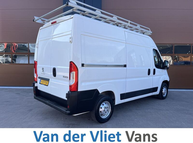 Peugeot Boxer 2.0 BlueHDI L2H2 Pro 3p Lease €276 p/m, Imperiaal, Inrichting, Airco, Camera, PDC, Cruise controle, Onderhoudshistorie aanwezig - Furgón: foto 4 Peugeot Boxer 2.0 BlueHDI L2H2 Pro 3p Lease €276 p/m, Imperiaal, Inrichting, Airco, Camera, PDC, Cruise controle, Onderhoudshistorie aanwezig - Furgón: foto 4