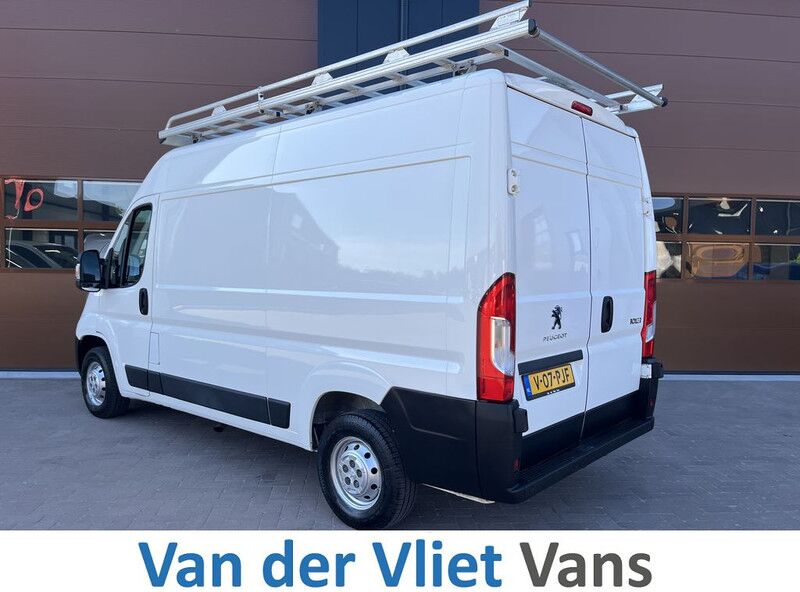 Peugeot Boxer 2.0 BlueHDI L2H2 Pro 3p Lease €276 p/m, Imperiaal, Inrichting, Airco, Camera, PDC, Cruise controle, Onderhoudshistorie aanwezig - Furgón: foto 3 Peugeot Boxer 2.0 BlueHDI L2H2 Pro 3p Lease €276 p/m, Imperiaal, Inrichting, Airco, Camera, PDC, Cruise controle, Onderhoudshistorie aanwezig - Furgón: foto 3