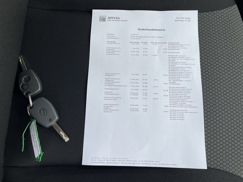 Furgoneta pequeña Renault Kangoo 1.5 dCi E6 90pk R-link BPM Vrij! Lease €171 p/m, Airco, Navi + Camera, PDC, Volledig onderhoudshistorie aanwezig: foto 9 Furgoneta pequeña Renault Kangoo 1.5 dCi E6 90pk R-link BPM Vrij! Lease €171 p/m, Airco, Navi + Camera, PDC, Volledig onderhoudshistorie aanwezig: foto 9
