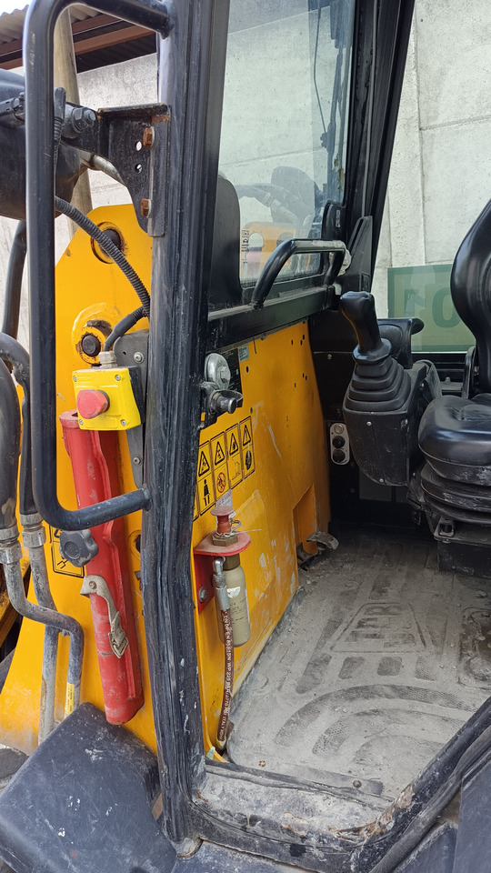 JCB 1CX 08M3WL - Miniexcavadora: foto 5 JCB 1CX 08M3WL - Miniexcavadora: foto 5