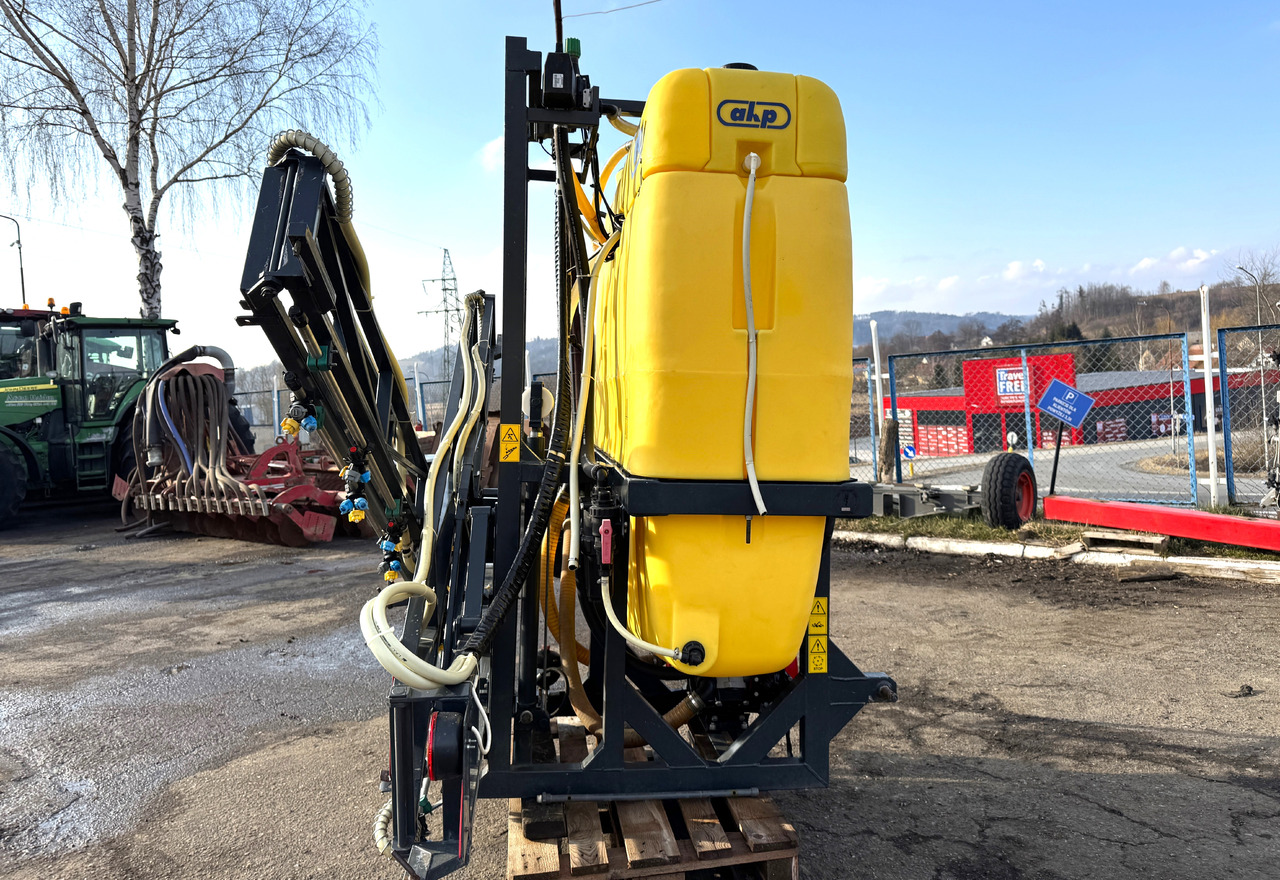 AKP 1200 - 2011 ROK - 12 M - Pulverizador suspendido: foto 3 AKP 1200 - 2011 ROK - 12 M - Pulverizador suspendido: foto 3