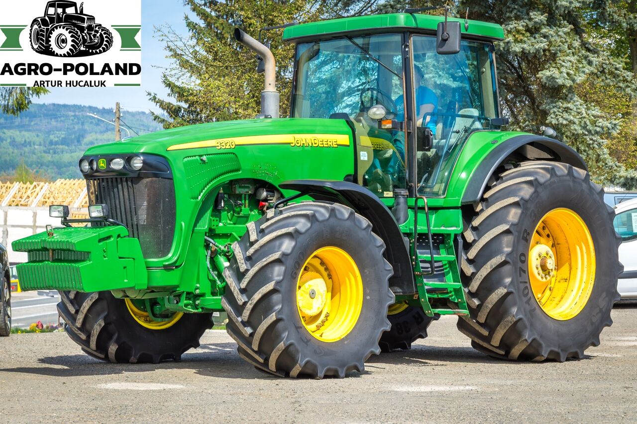 JOHN DEERE 8320 - TLS - POWERSHIFT - Tractor: foto 2 JOHN DEERE 8320 - TLS - POWERSHIFT - Tractor: foto 2