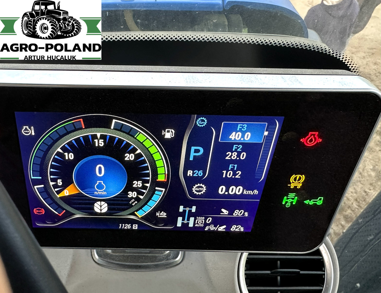 NEW HOLLAND T 8.435 HD SMARTTRAX - 2024 ROK - 1126 h - Tractor: foto 4 NEW HOLLAND T 8.435 HD SMARTTRAX - 2024 ROK - 1126 h - Tractor: foto 4