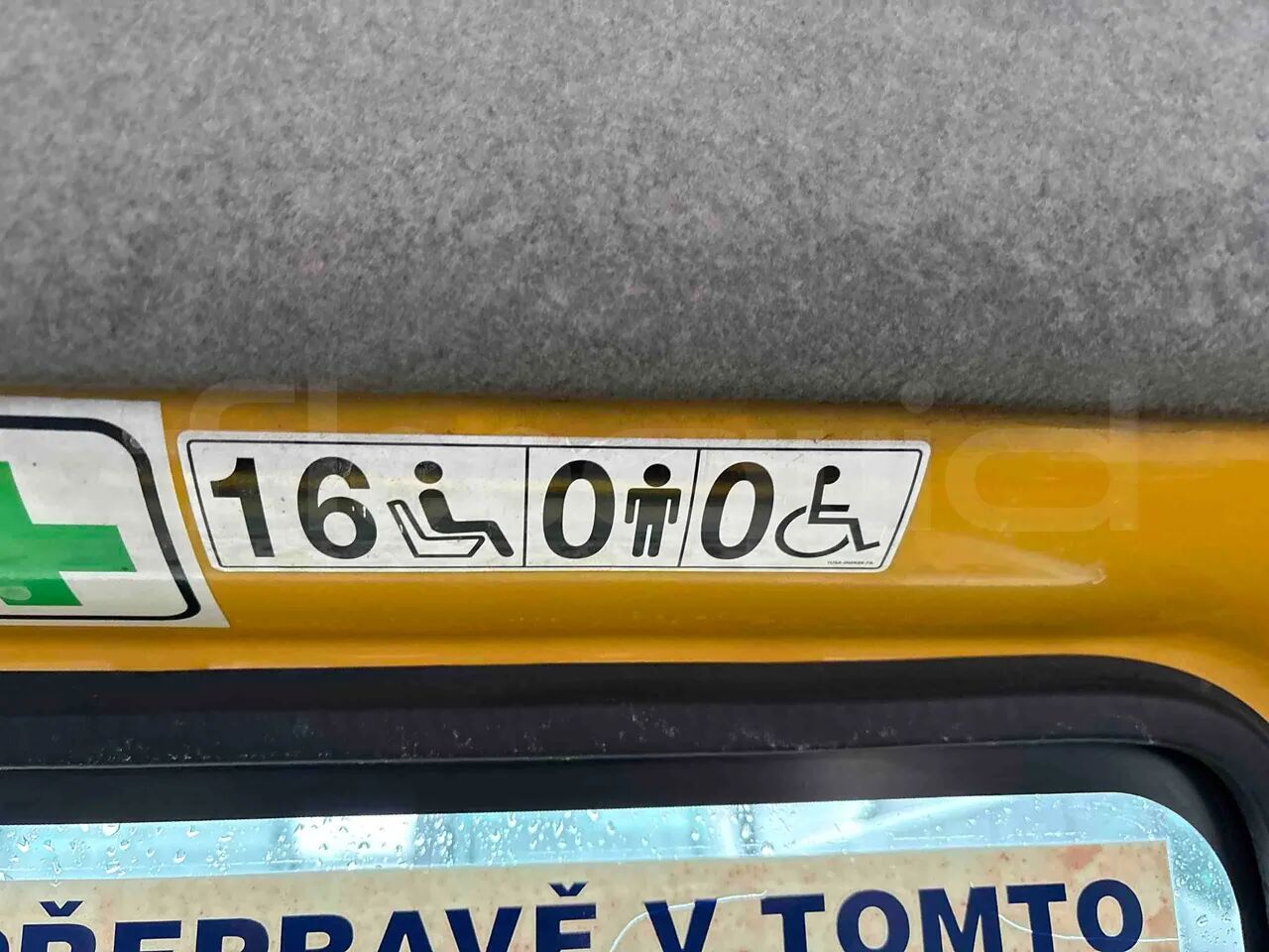 Autobús suburbano Ford Transit: foto 16 Autobús suburbano Ford Transit: foto 16