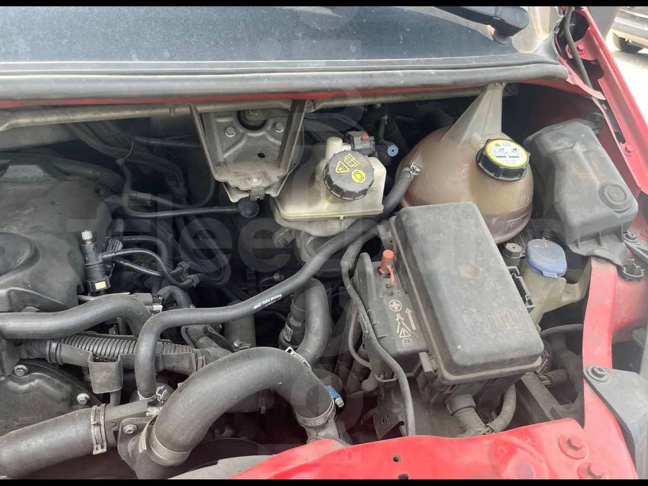 Leasing financiero de  Ford Transit Tourneo leasing Ford Transit Tourneo: foto 13 Leasing financiero de  Ford Transit Tourneo leasing Ford Transit Tourneo: foto 13