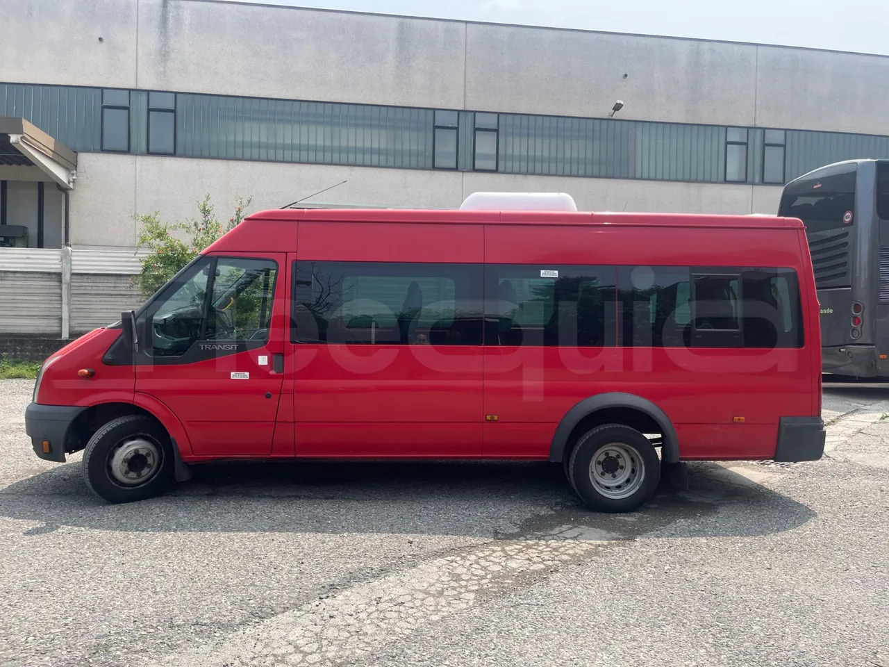 Leasing financiero de  Ford Transit Tourneo leasing Ford Transit Tourneo: foto 11 Leasing financiero de  Ford Transit Tourneo leasing Ford Transit Tourneo: foto 11