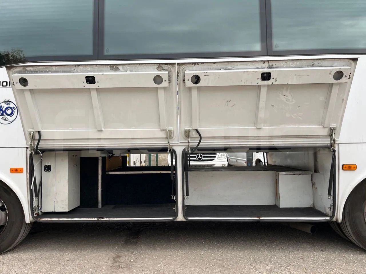 Autocar Isuzu Turquoise: foto 7