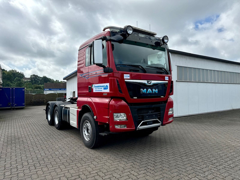 MAN TGS 33.640 6x4 Kipphydraulic-Retarder - Cabeza tractora: foto 4 MAN TGS 33.640 6x4 Kipphydraulic-Retarder - Cabeza tractora: foto 4