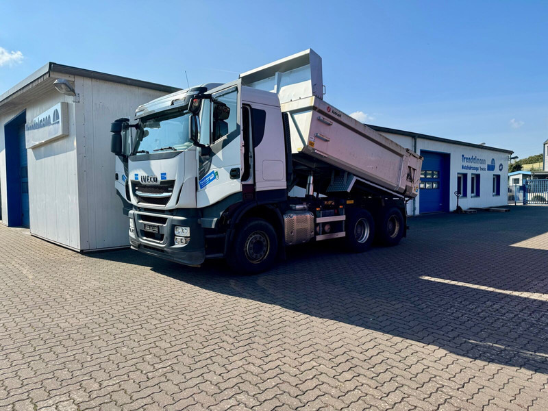 Iveco X-Way 570 AS 260XZ/HR 6x4 Hinterkipper Hardox Hydraulische Heckk - Volquete camión: foto 1 Iveco X-Way 570 AS 260XZ/HR 6x4 Hinterkipper Hardox Hydraulische Heckk - Volquete camión: foto 1