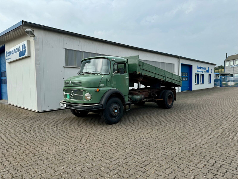 Mercedes-Benz LK 1313 Haubenwagen Oldtimer 3 Wischer hohe Scheibe - Volquete camión: foto 2 Mercedes-Benz LK 1313 Haubenwagen Oldtimer 3 Wischer hohe Scheibe - Volquete camión: foto 2