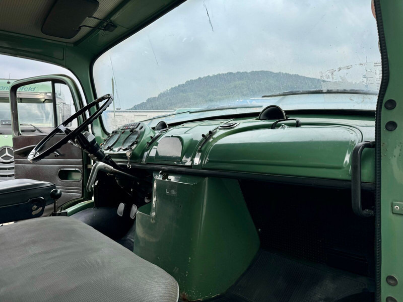 Mercedes-Benz LK 1313 Haubenwagen Oldtimer 3 Wischer hohe Scheibe - Volquete camión: foto 4 Mercedes-Benz LK 1313 Haubenwagen Oldtimer 3 Wischer hohe Scheibe - Volquete camión: foto 4