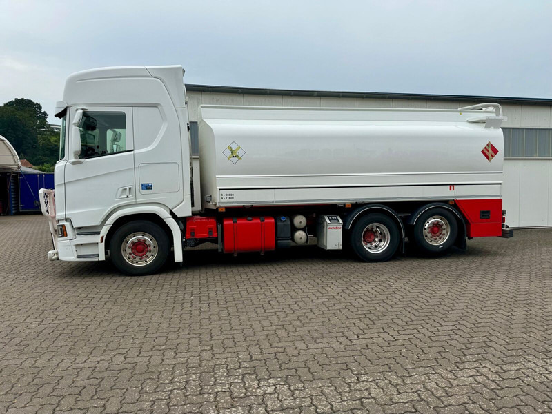 Cisterna camión para transporte de combustible Scania R 500 Tankwagen Benzin-Diesel Oben und Unten Belfüllung: foto 7