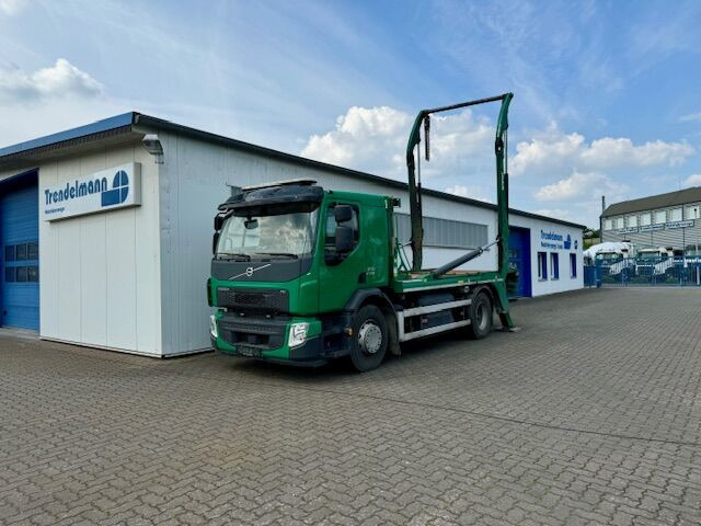 Volvo FE 350 ASK Tele 4x2 Ladefläche Teleskopierbar Dekra Tüv 09/2026 - Portacontenedor de cadenas camión: foto 1 Volvo FE 350 ASK Tele 4x2 Ladefläche Teleskopierbar Dekra Tüv 09/2026 - Portacontenedor de cadenas camión: foto 1