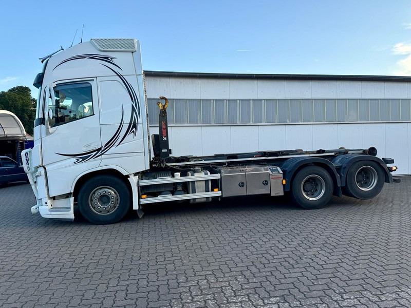 Volvo FH 540 6x4 Liftachse ARK-Hooklift-Funk-Radio-Comand Retarder - Multibasculante camión: foto 4 Volvo FH 540 6x4 Liftachse ARK-Hooklift-Funk-Radio-Comand Retarder - Multibasculante camión: foto 4
