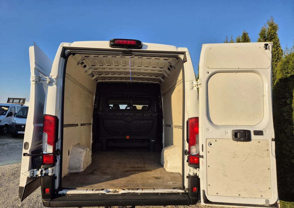 Fiat Ducato 2.3 150KM Brygadówka Maxi L4h2 - Furgoneta combi: foto 4 Fiat Ducato 2.3 150KM Brygadówka Maxi L4h2 - Furgoneta combi: foto 4
