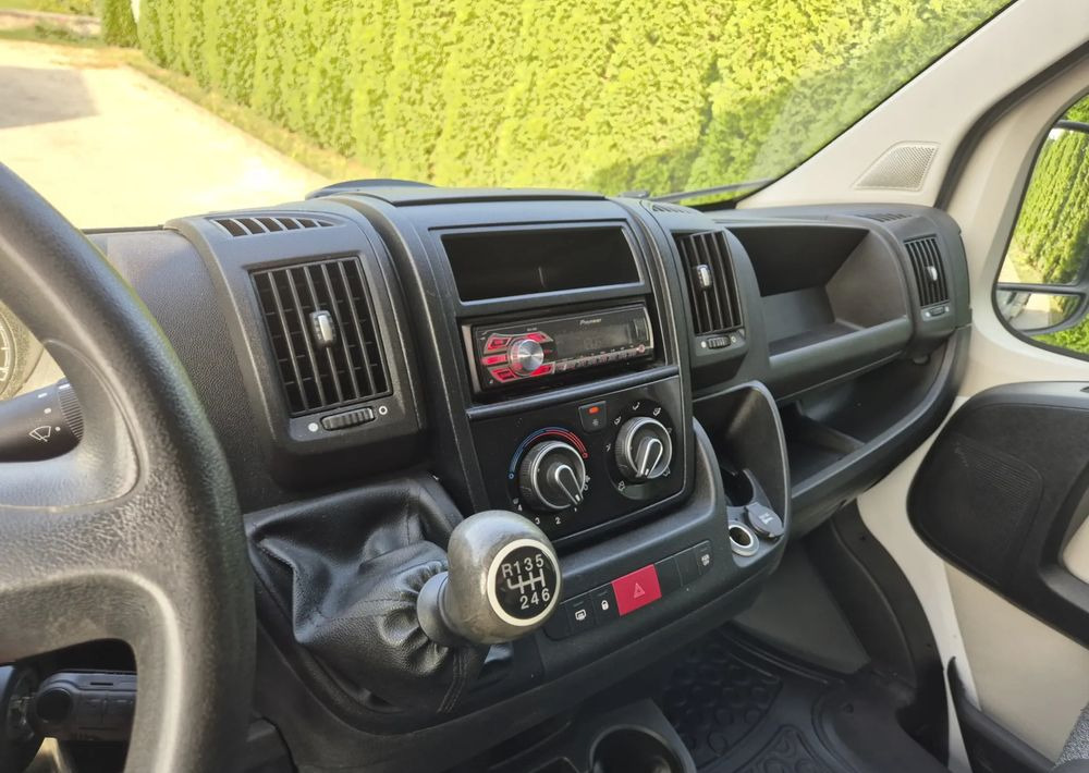 Furgoneta con caja de lona Fiat Ducato 3.0 180KM Maxi: foto 8