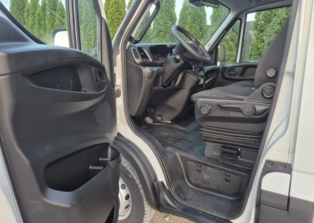 Iveco 65C15 70C15 60C15 50C15 3.0 150KM - Volquete furgoneta: foto 4 Iveco 65C15 70C15 60C15 50C15 3.0 150KM - Volquete furgoneta: foto 4