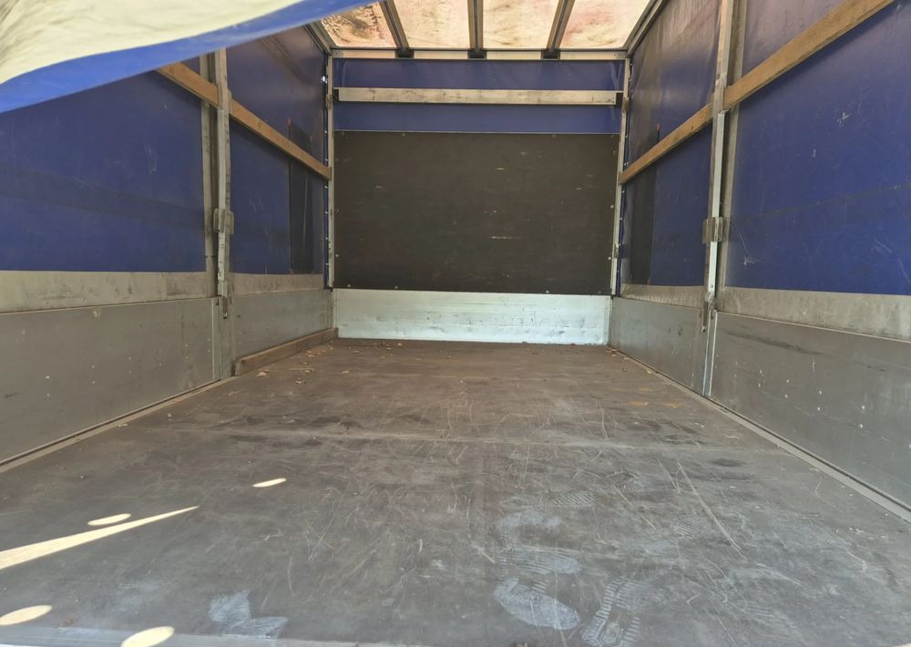 Iveco Iveco 35c14 2.3 140KM Plandeka - Caja abierta furgoneta: foto 4 Iveco Iveco 35c14 2.3 140KM Plandeka - Caja abierta furgoneta: foto 4