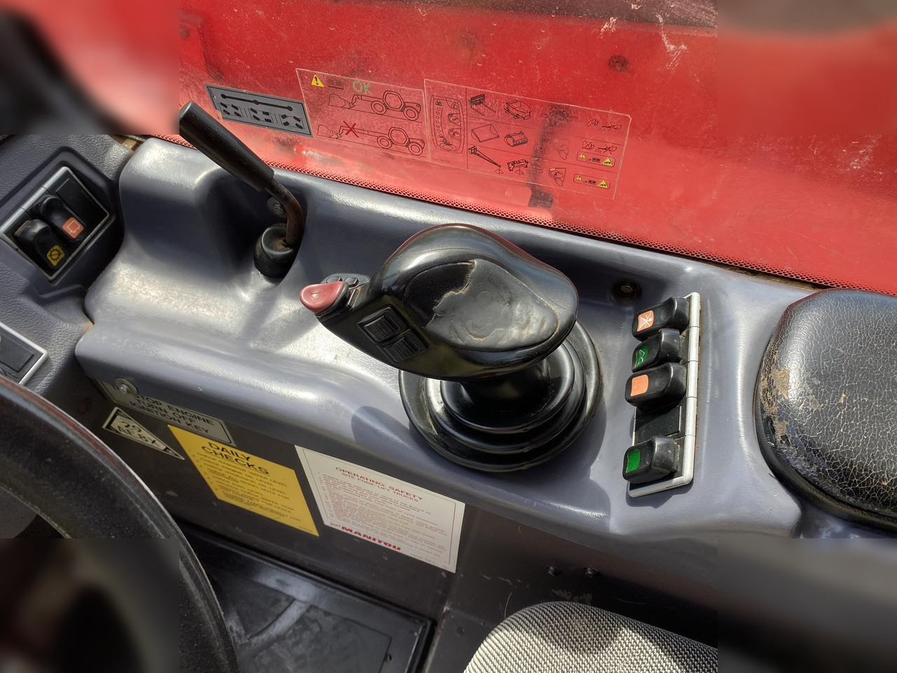 Leasing financiero de  2011 MANITOU MLT634-120LSU TURBO leasing 2011 MANITOU MLT634-120LSU TURBO: foto 18