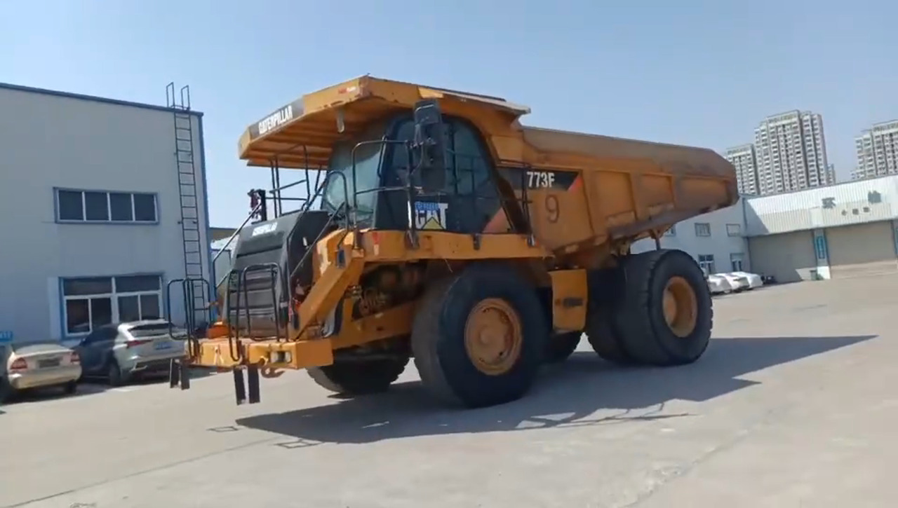 CATERPILLAR 773F - Dúmper articulado: foto 4 CATERPILLAR 773F - Dúmper articulado: foto 4